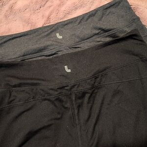 lole 2 Pack Of Black and Gray Joggers